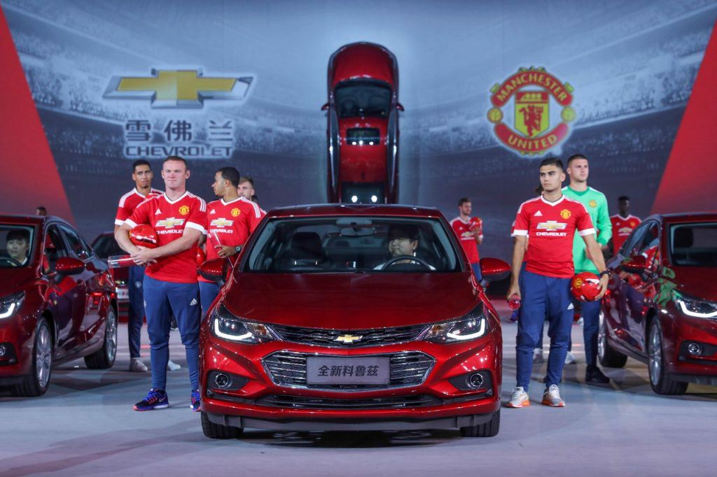 China-spec-2017-Chevrolet-Cruze-front-launch-event-1024x682